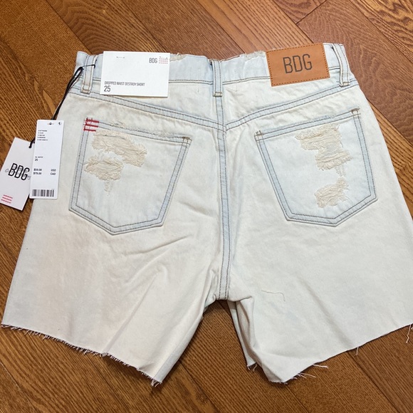 BDG Dropped Waist Destroy Shorts - Picture 2 of 4